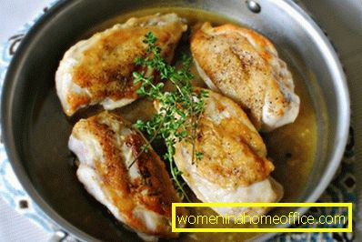 Як смачно приготувати куряче філе на сковороді?